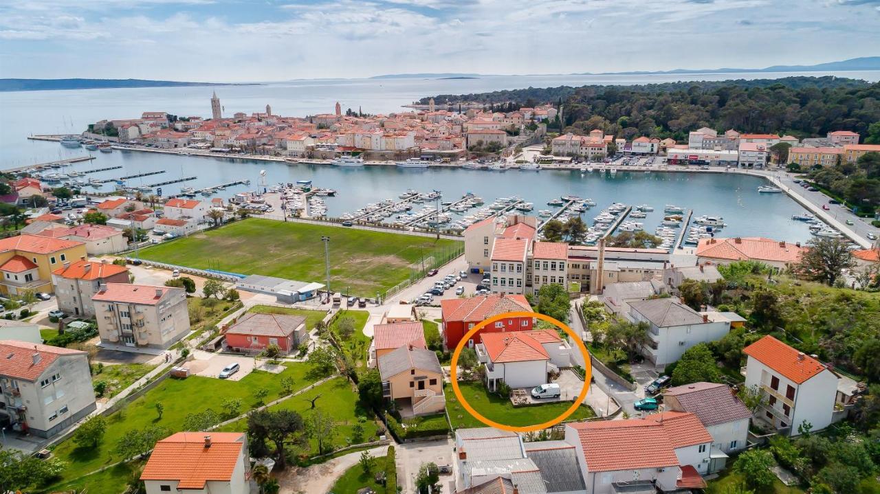 Apartments Toni Banjol Eksteriør bilde